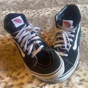 Men’s Vans hi top